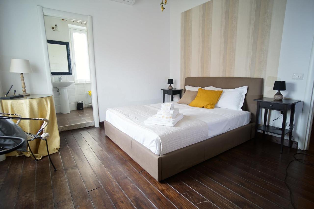 Cittadella Rooms Salerno Exteriör bild